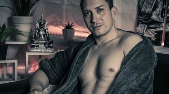 JohnFoxxx Vorschaubild